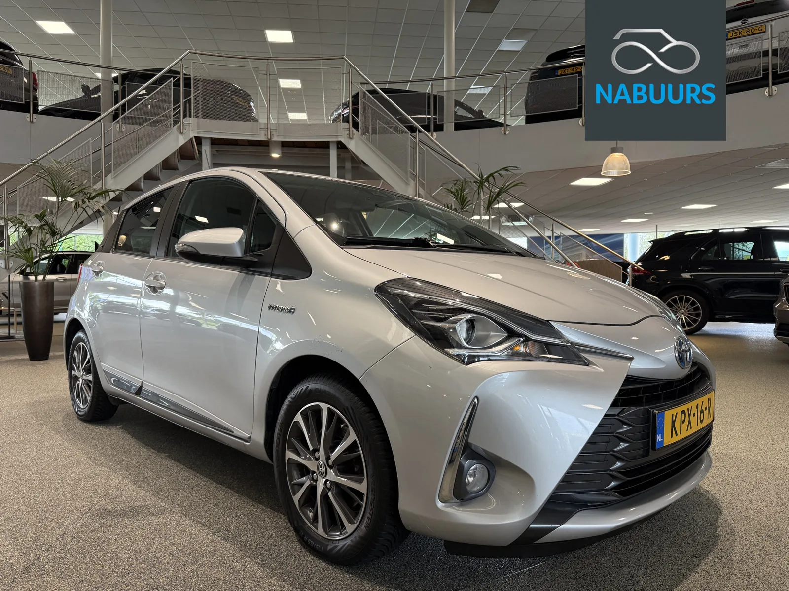 Toyota Yaris (2020) — foto 1