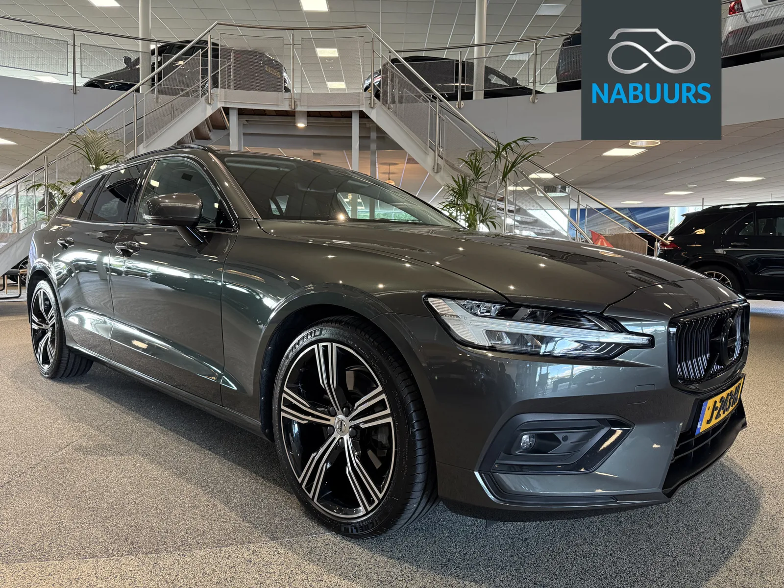 Volvo V60 (2020) — foto 1