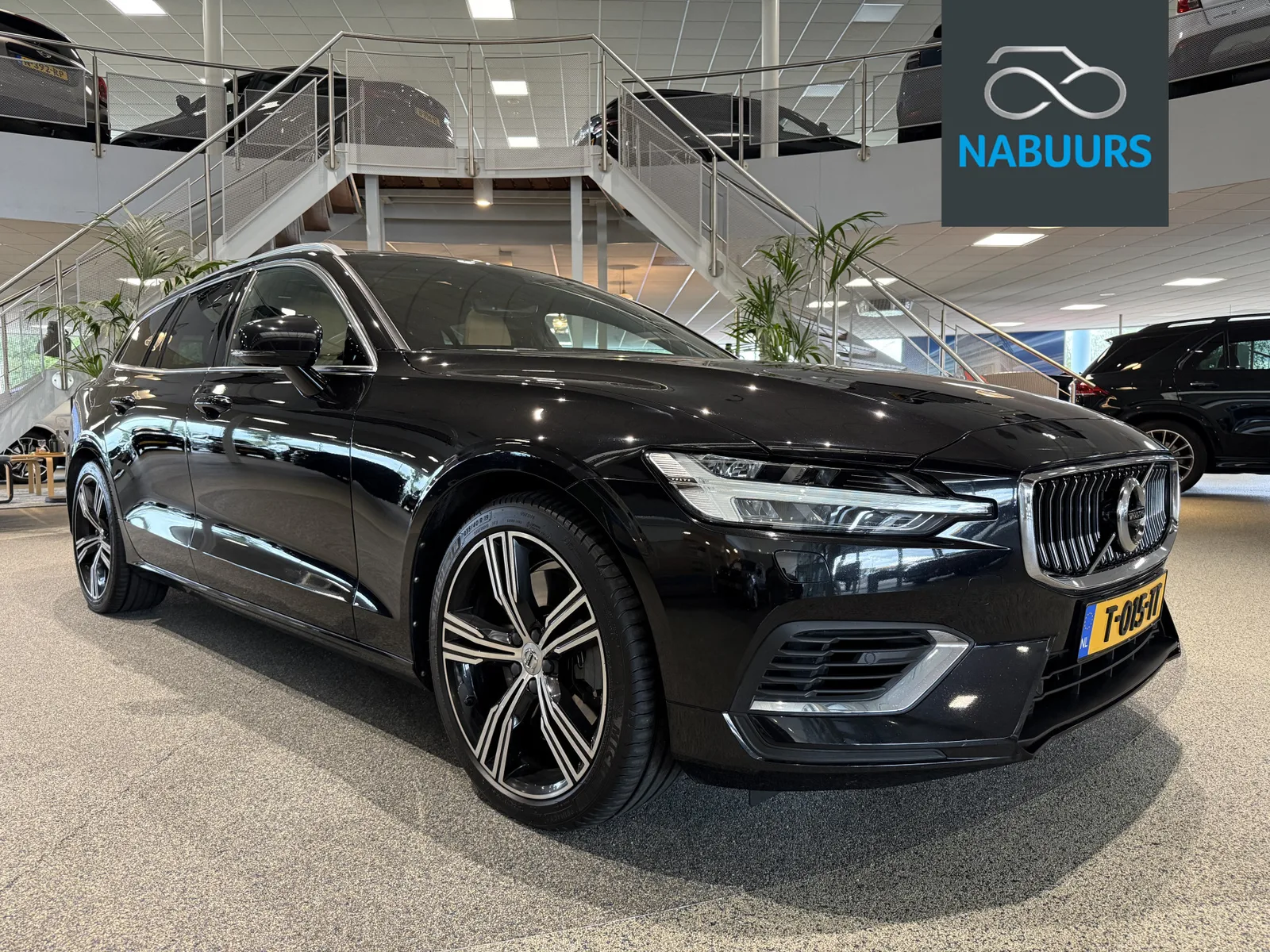 Volvo V60 (2020) — foto 1
