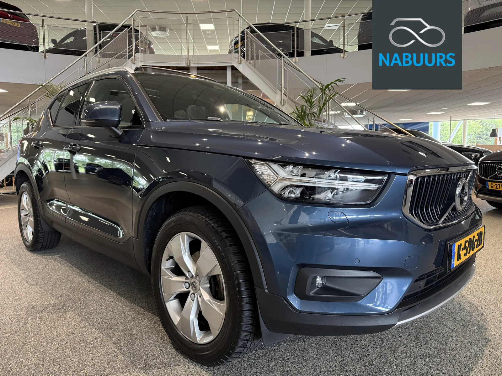 Volvo XC40 (2021) — foto 1