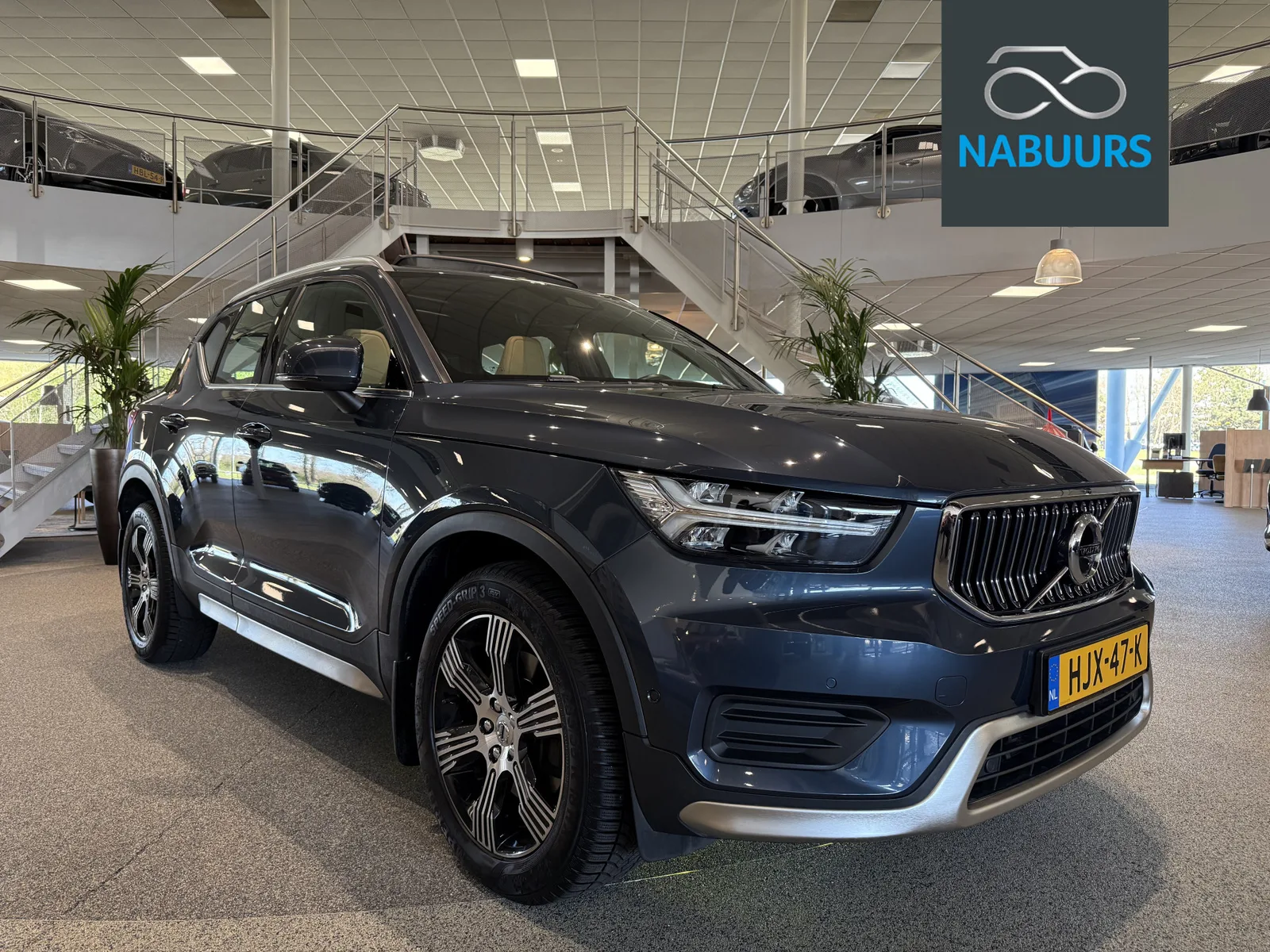 Volvo XC40 (2020) — foto 1