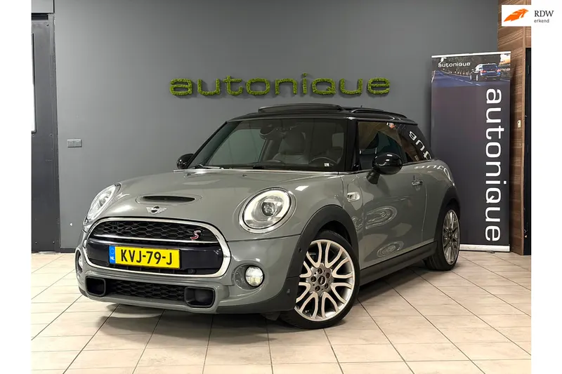 MINI John Cooper Works (2015)