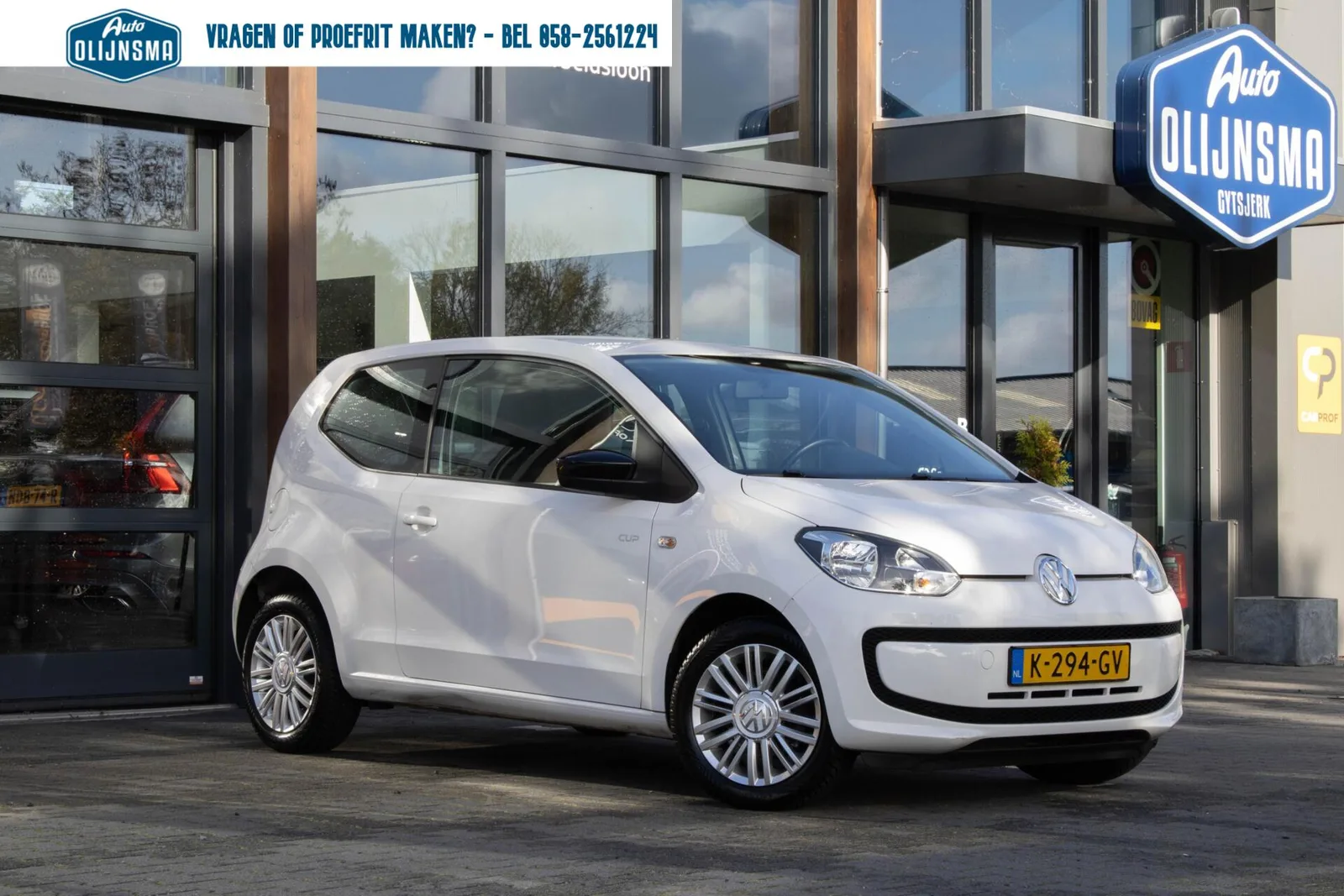 Volkswagen Up! (2014) — foto 1