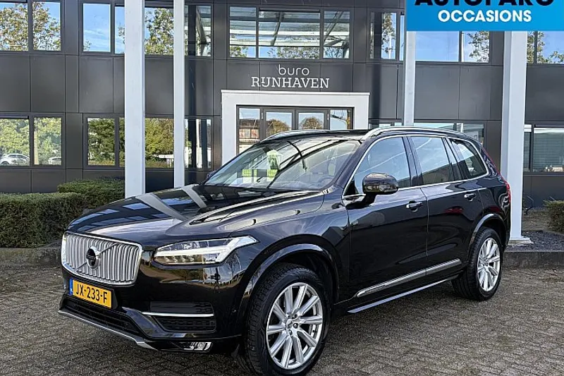 Volvo XC90 (2016)