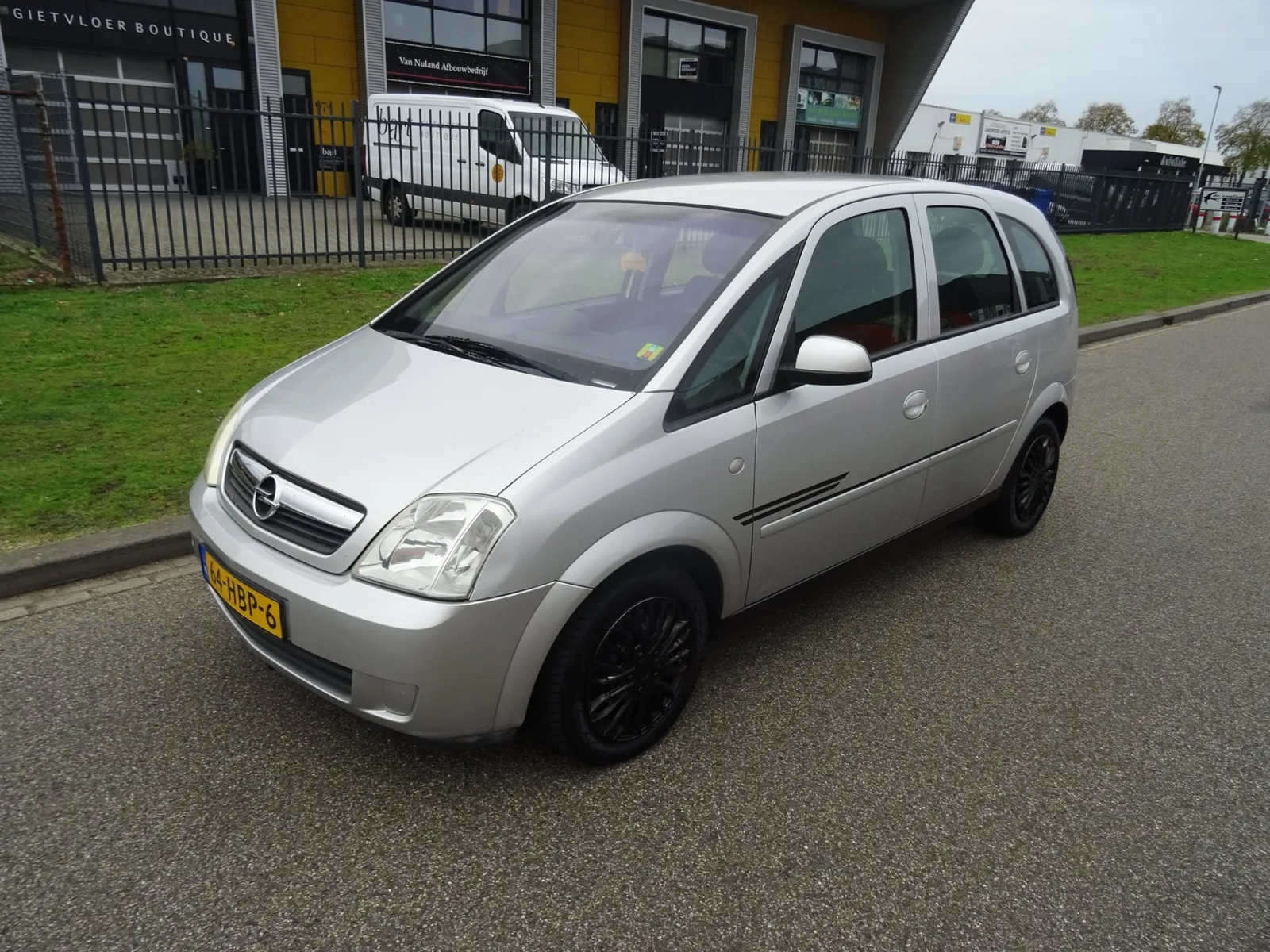 Opel Meriva (2008) — foto 1