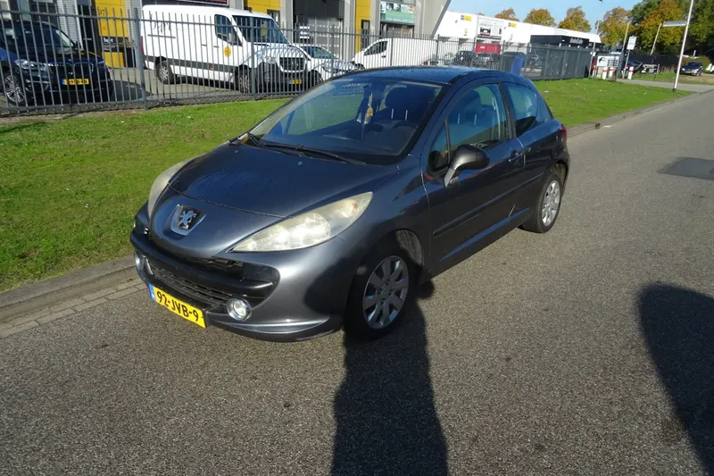 Peugeot 207 (2009)