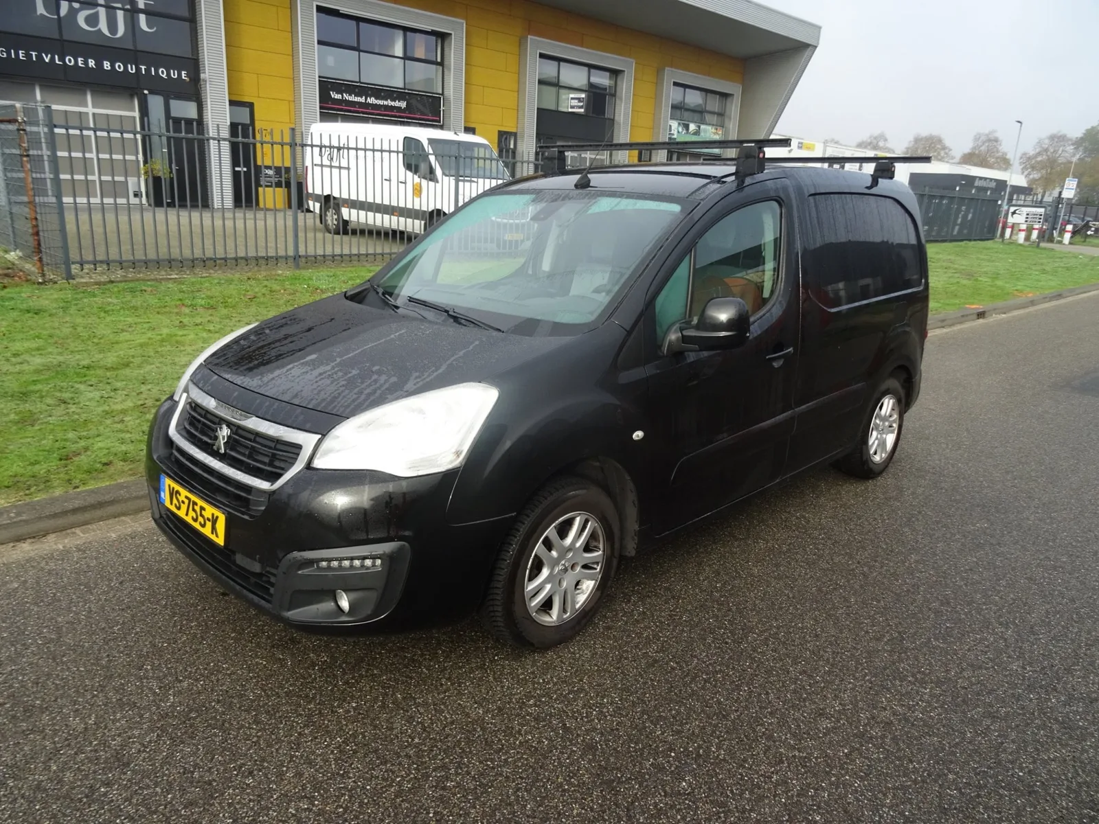 Peugeot Partner (2015) — foto 1
