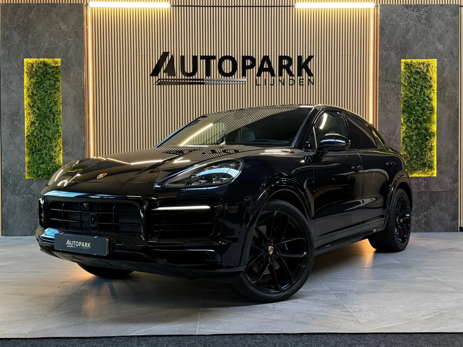 Porsche Cayenne Coupé (2020) — foto 1