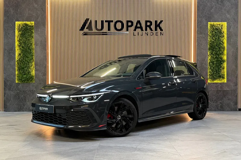 Volkswagen Golf (2022)