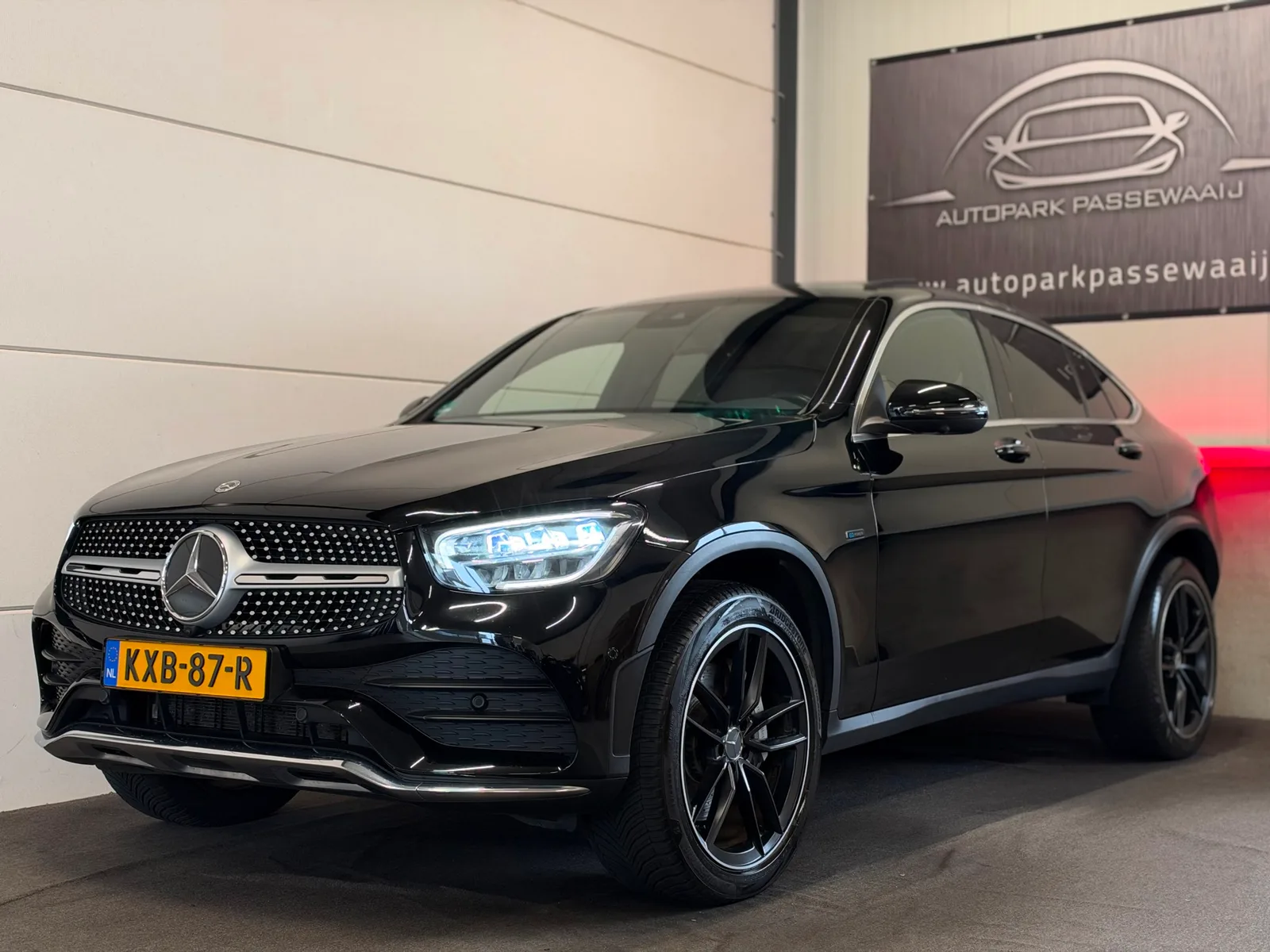 Mercedes-Benz GLC-Klasse Coupé (2021) — foto 1