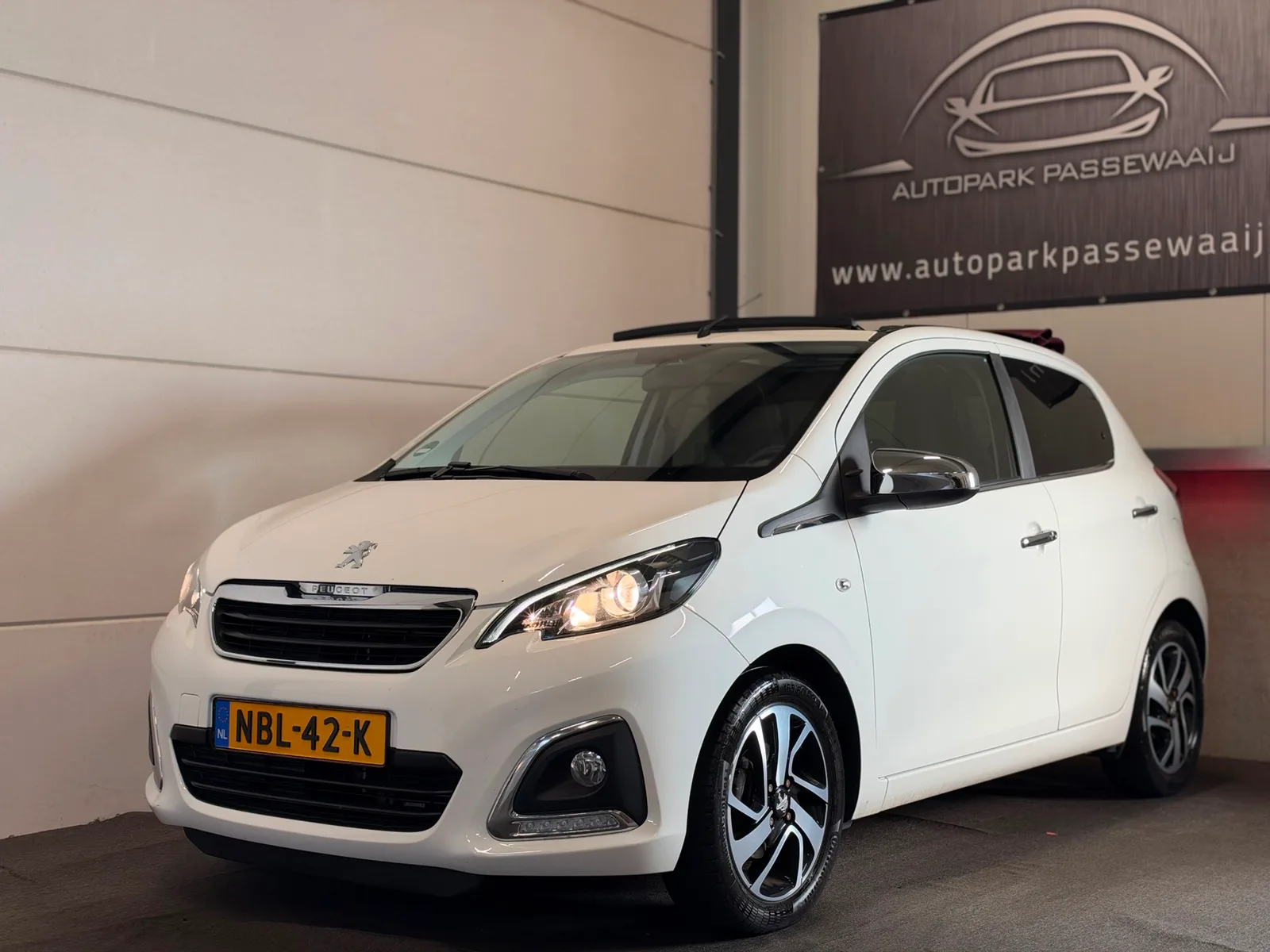 Peugeot 108 (2015) — foto 1
