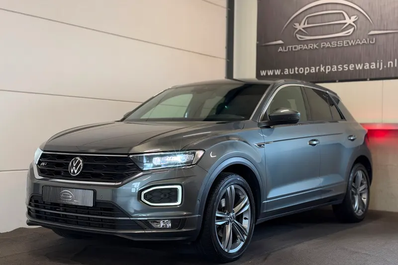 Volkswagen T-Roc (2021)