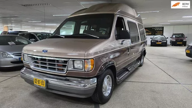 Ford Econoline (1994) — foto 1
