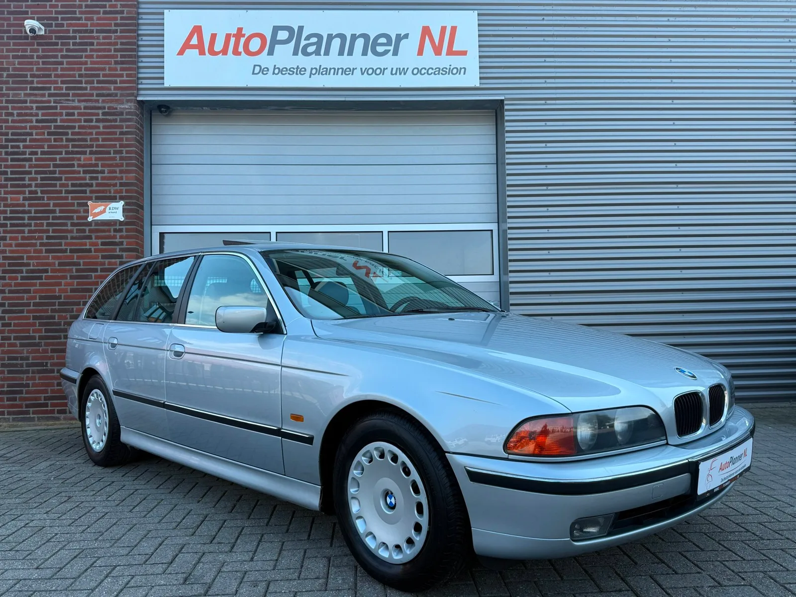 BMW 5-Serie (1998) — foto 1
