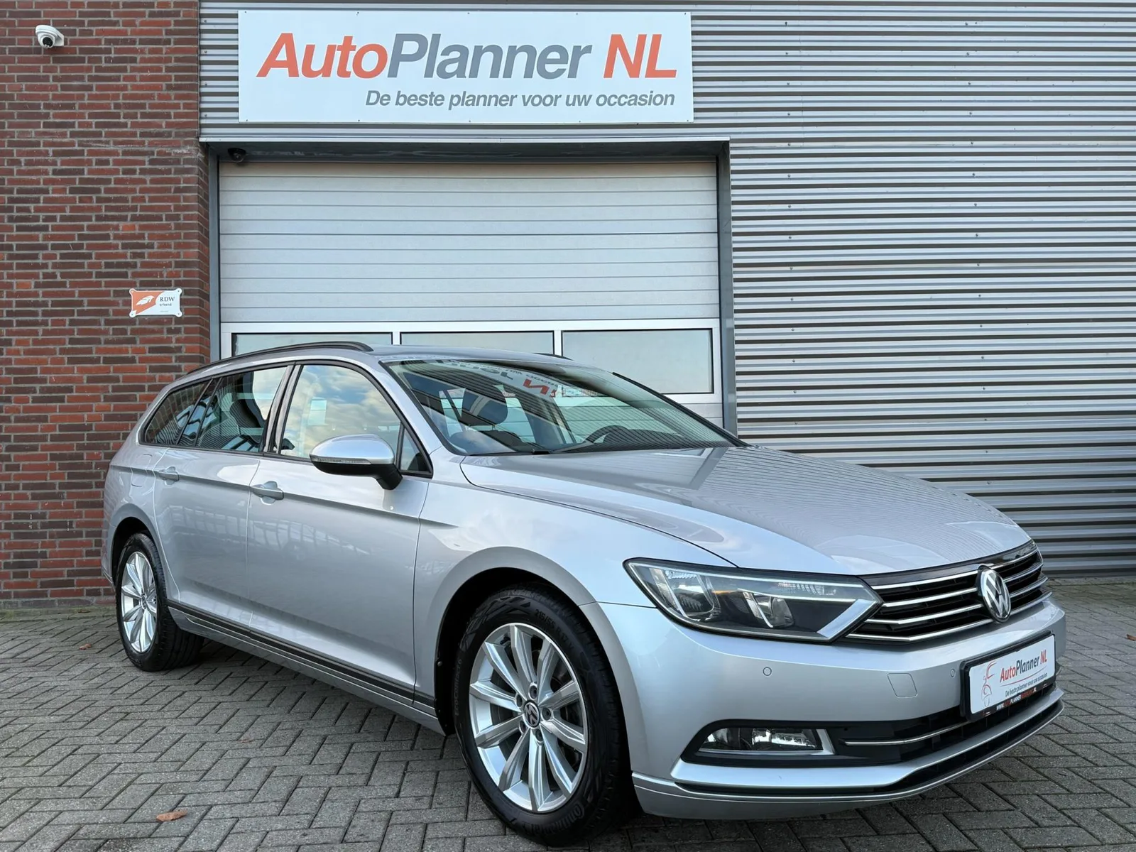Volkswagen Passat (2015) — foto 1