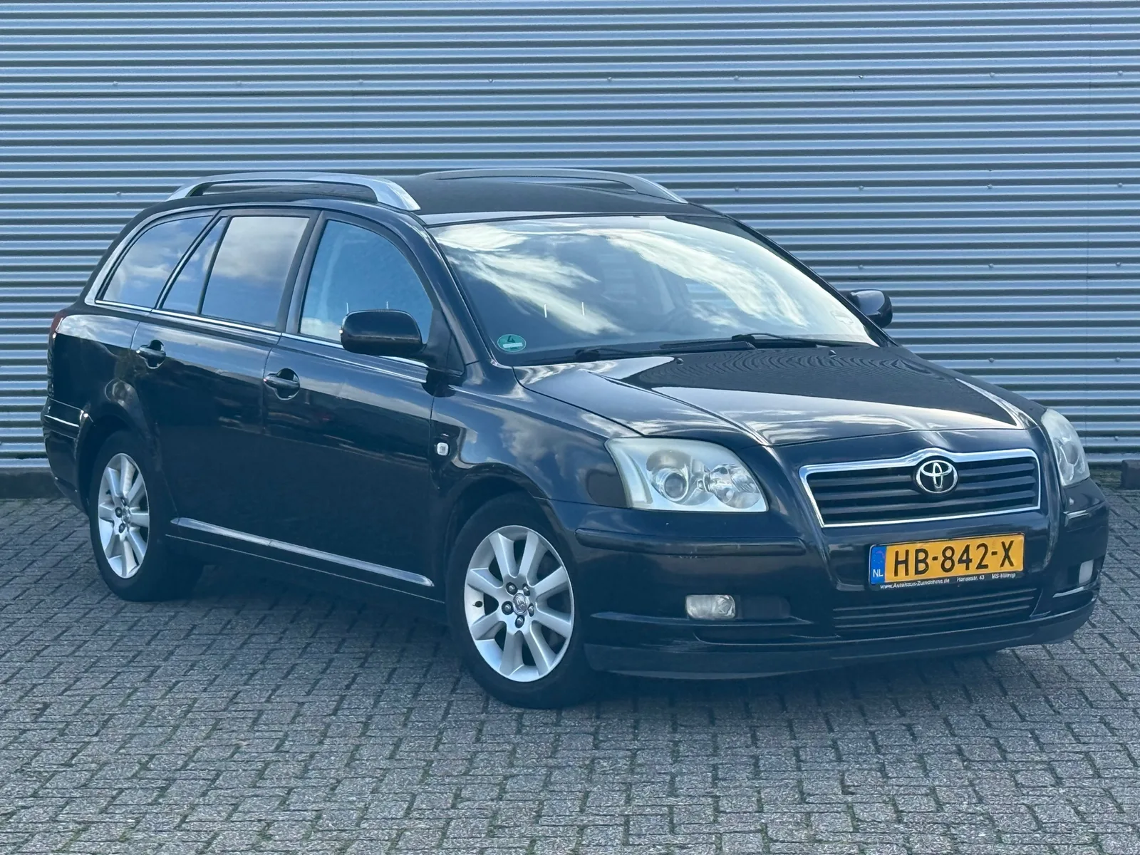 Toyota Avensis (2005) — foto 1