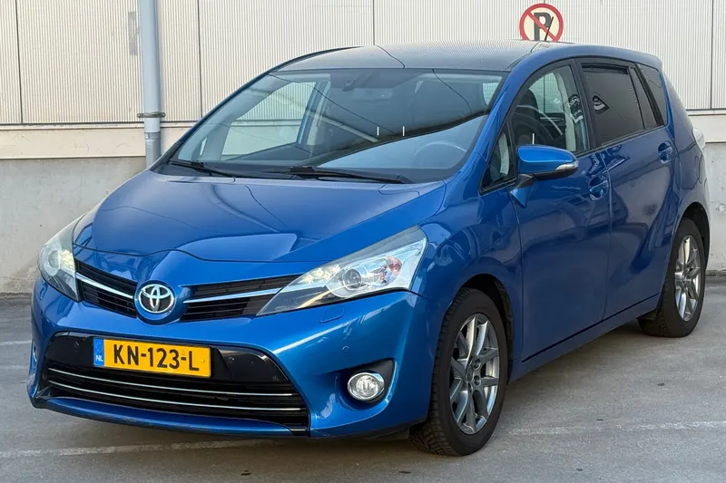 Toyota Verso (2013)