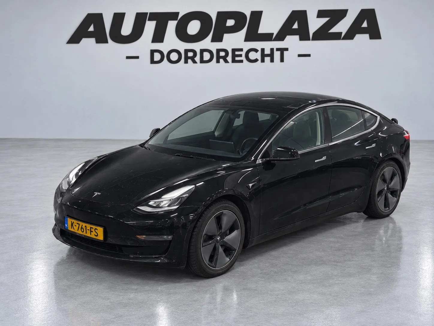 Tesla Model 3 (2020) — foto 1