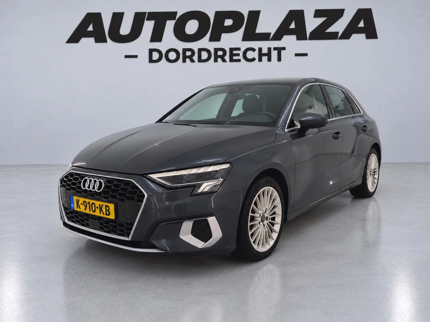 Audi A3 (2020) — foto 1