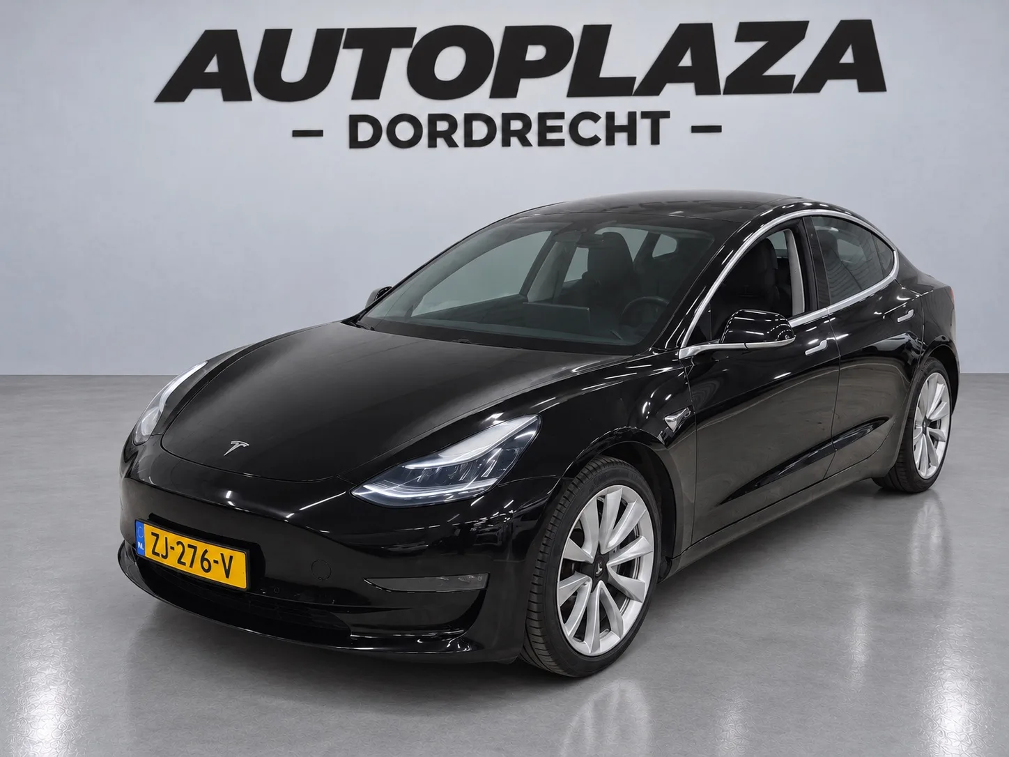 Tesla Model 3 (2019) — foto 1