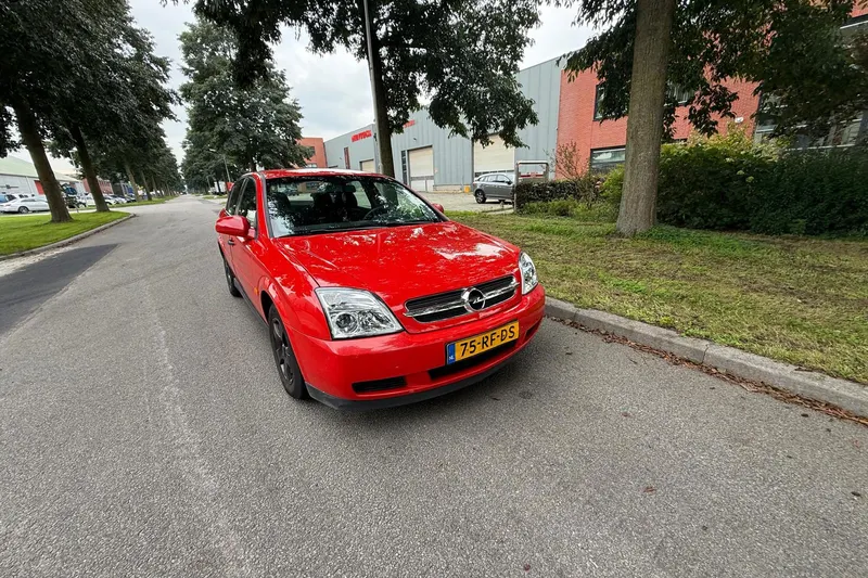 Opel Vectra (2005)