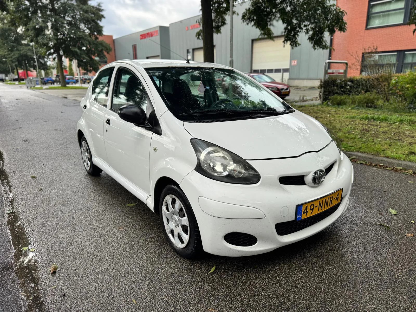 Toyota Aygo (2010) — foto 1