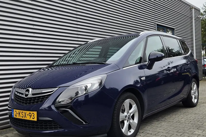 Opel Zafira (2013)