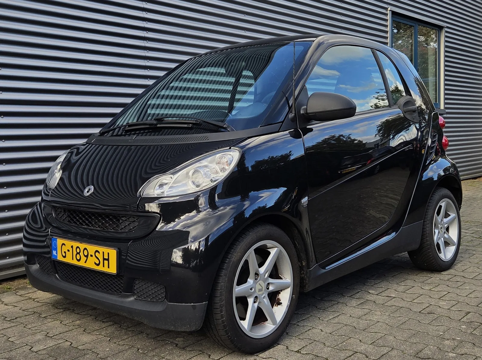 Smart ForTwo (2011) — foto 1