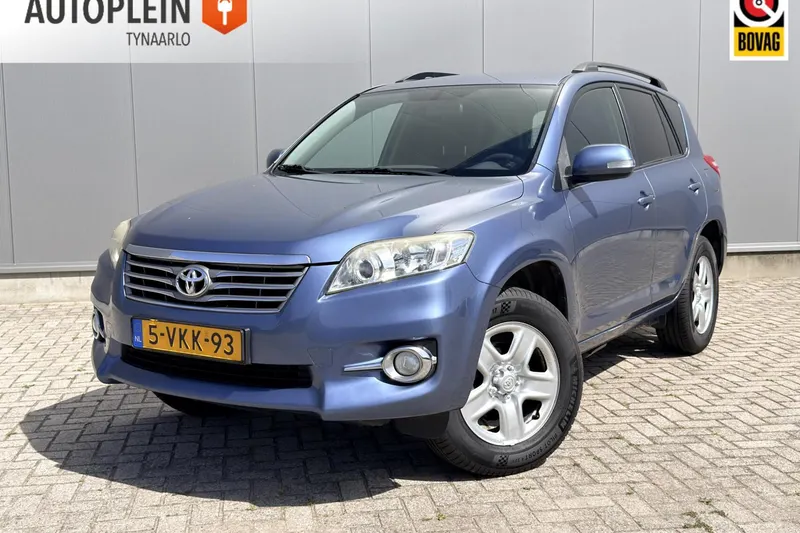 Toyota RAV4 (2010)