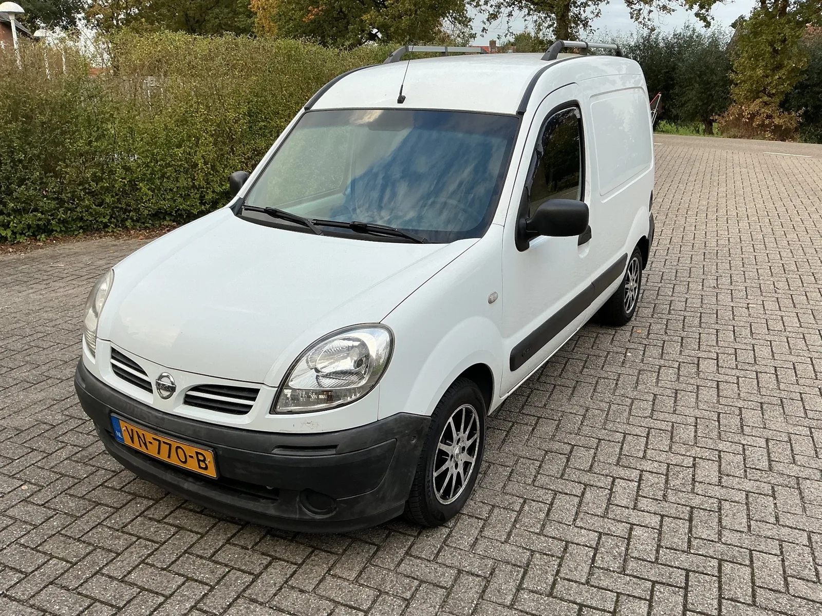 Nissan Kubistar (2006) — foto 1