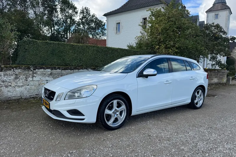 Volvo V60 (2011)