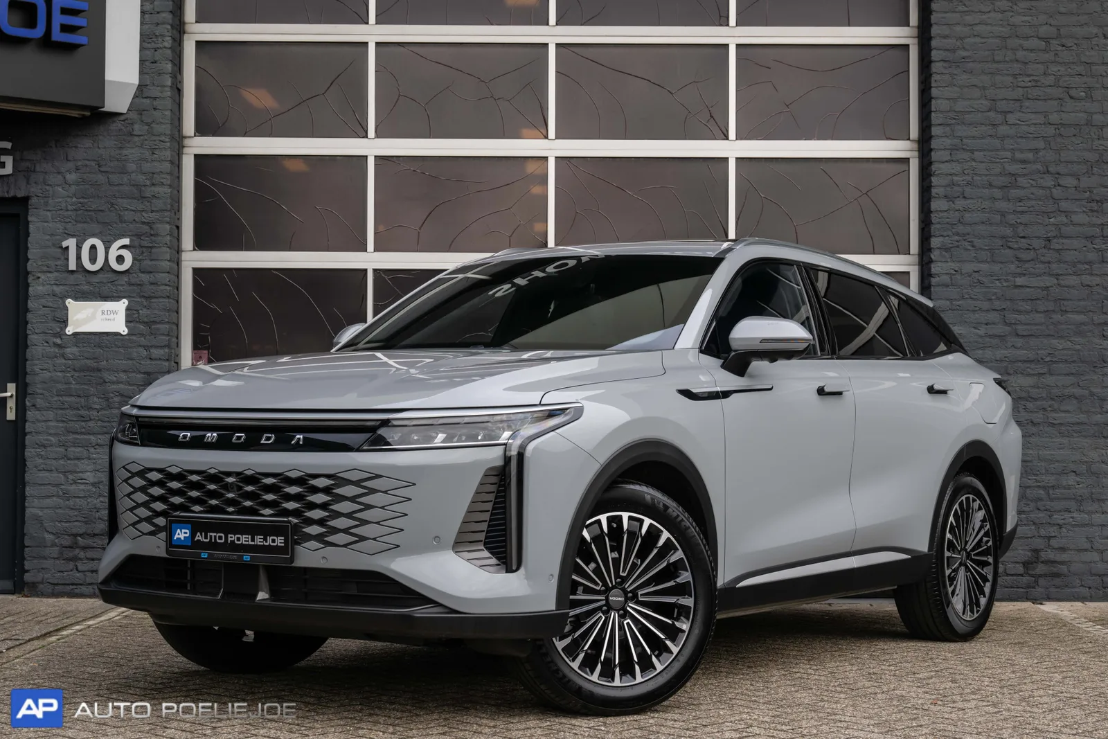 Omoda 9 (2026) — foto 1