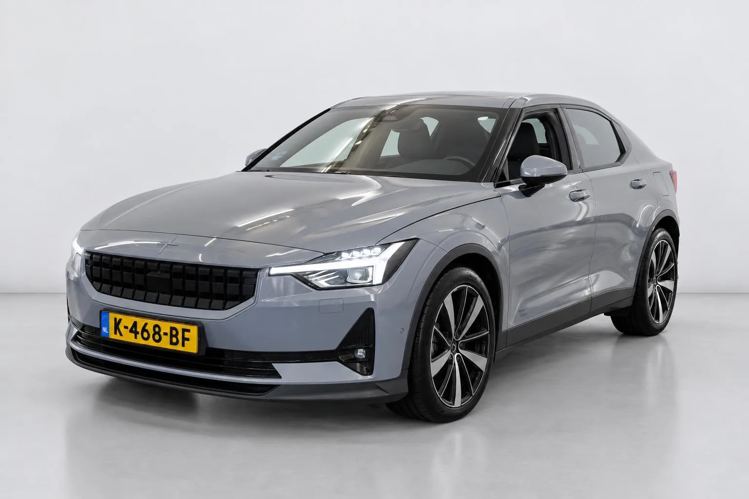 Polestar 2 (2020) — foto 1