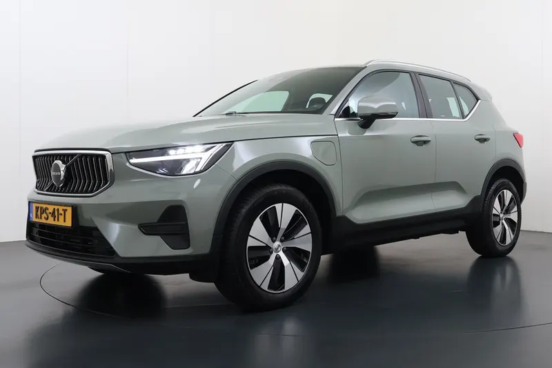 Volvo XC40 (2022)