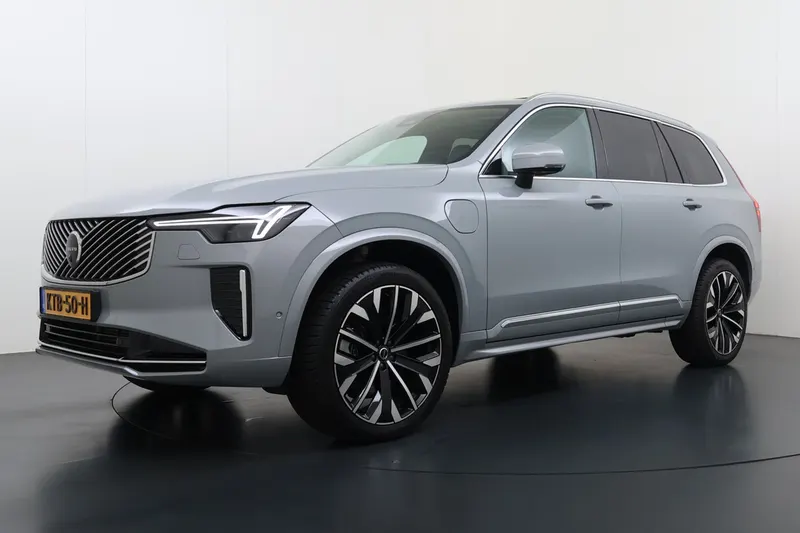 Volvo XC90 (2025)