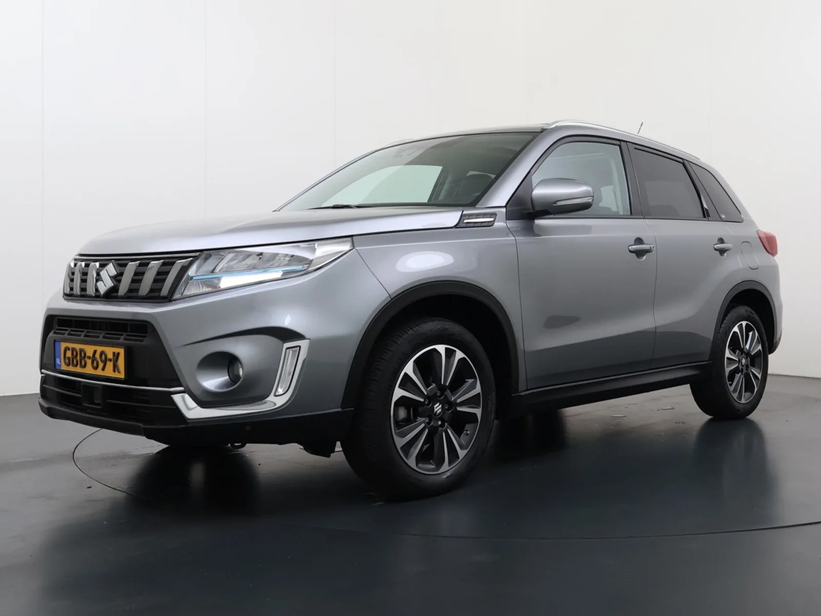 Suzuki Vitara (2023) — foto 1
