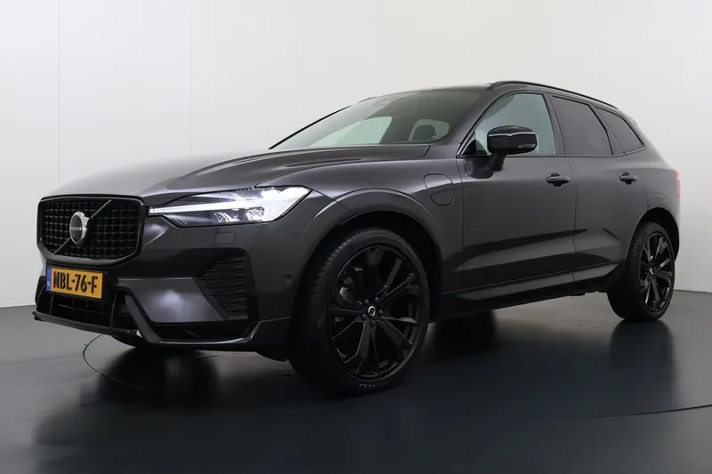 Volvo XC60 (2023)