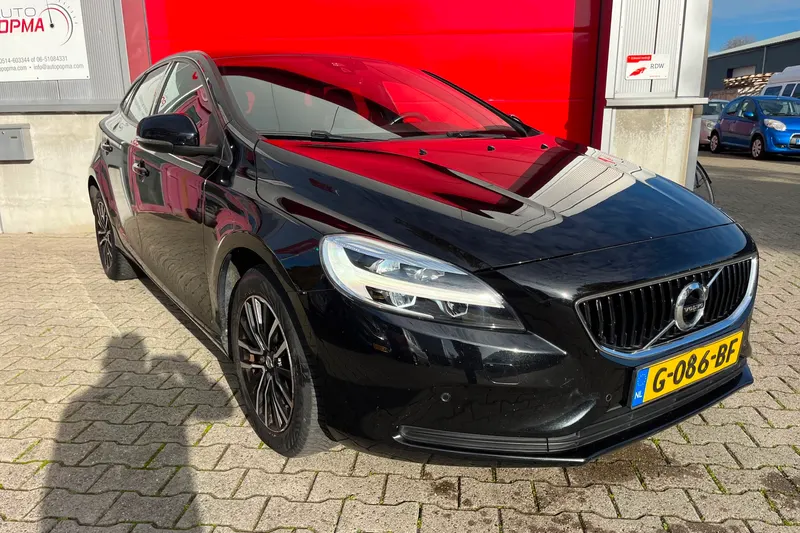 Volvo V40 (2018)