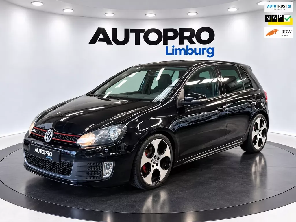 Volkswagen Golf (2011) — foto 1