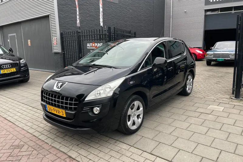 Peugeot 3008 (2011)