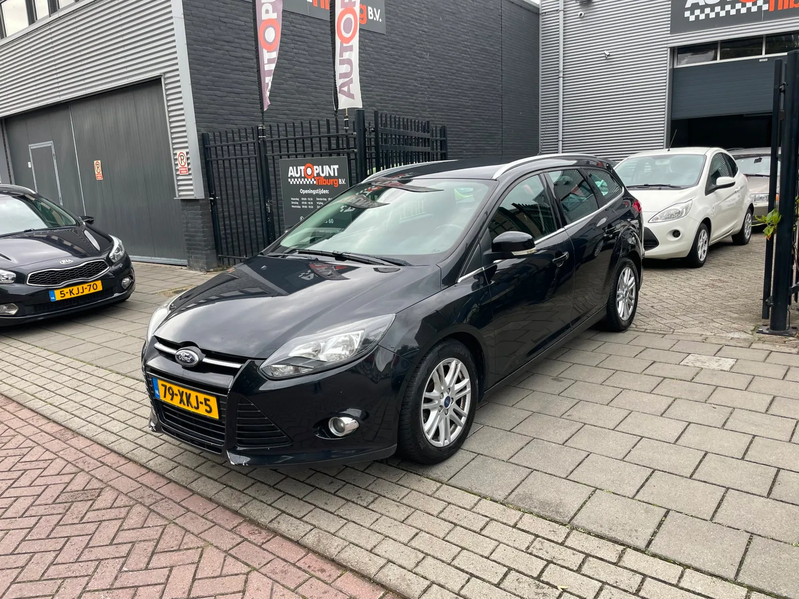 Ford Focus (2012) — foto 1