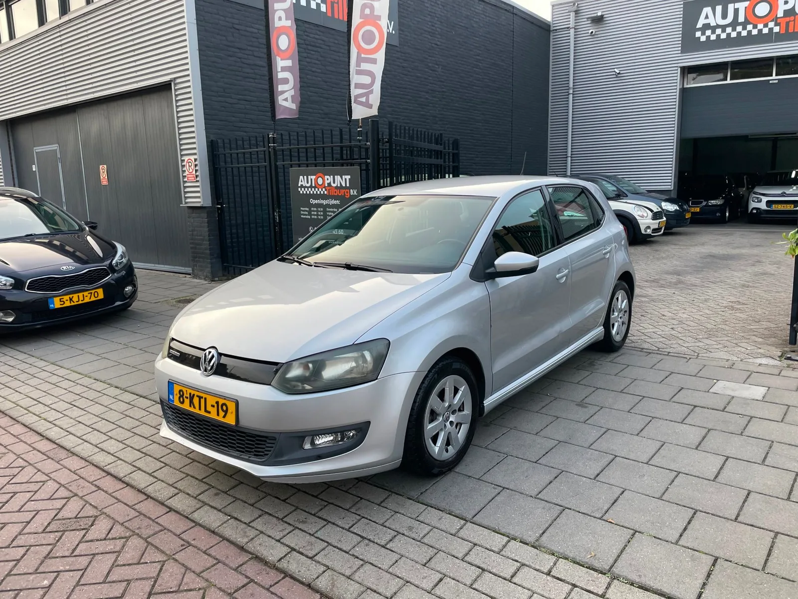 Volkswagen Polo (2010) — foto 1