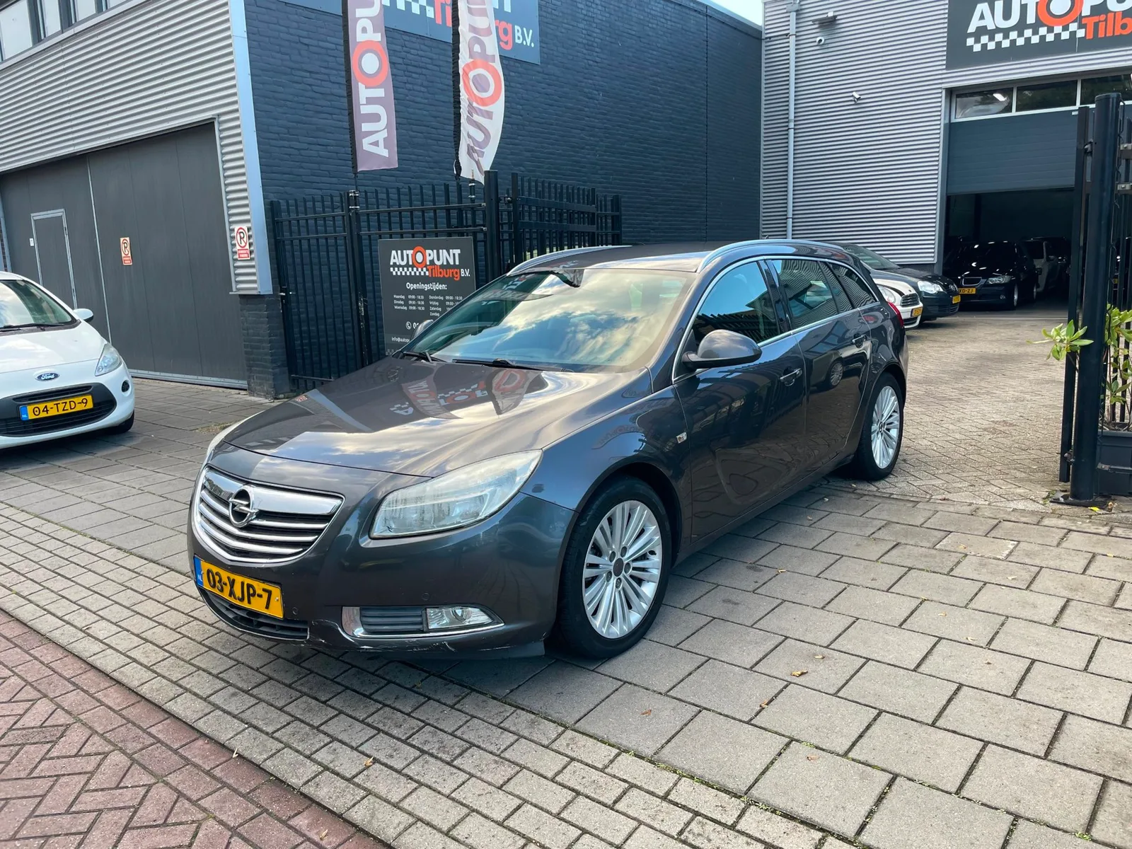 Opel Insignia (2012) — foto 1