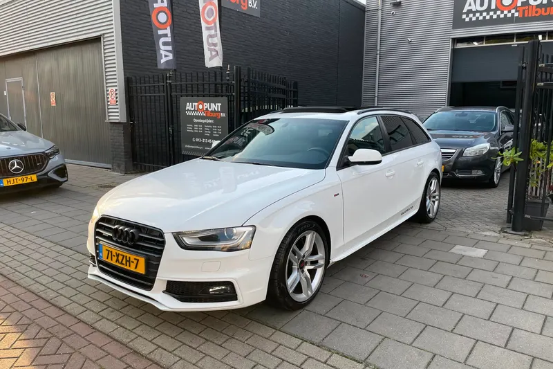 Audi A4 (2012)