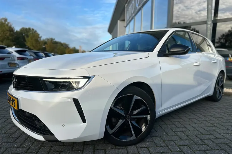 Opel Astra (2023)