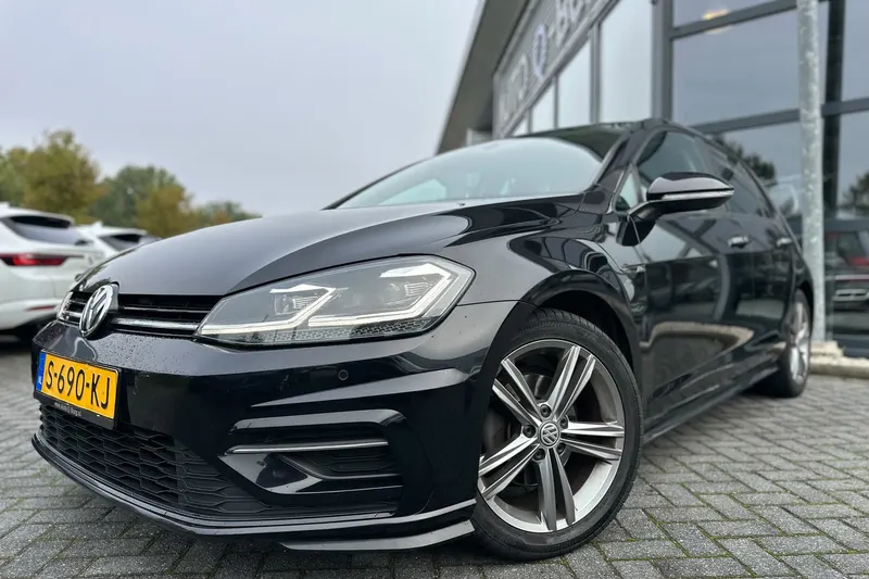 Volkswagen Golf (2018)