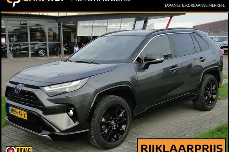 Toyota RAV4 (2025)