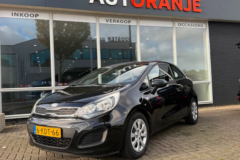 Kia Rio (2013)