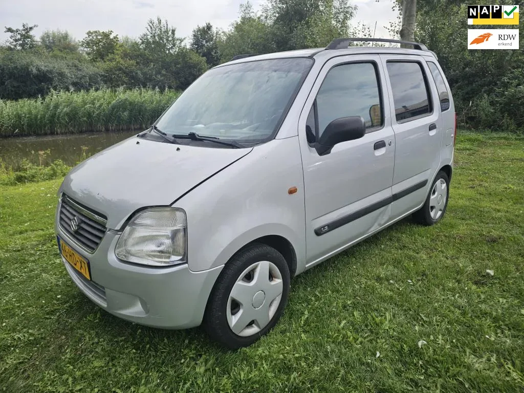 Suzuki Wagon R+ (2001) — foto 1