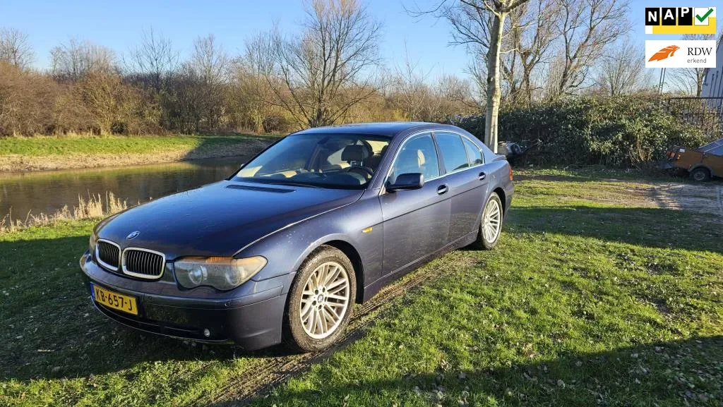 BMW 7-Serie (2001) — foto 1